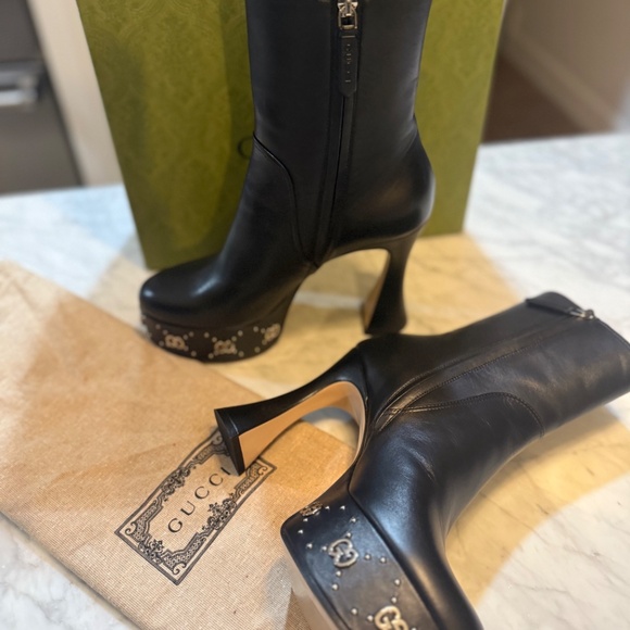 Gucci Janaya  Black Leather GG Stud Platform Booties 37 New in box - Picture 9 of 15